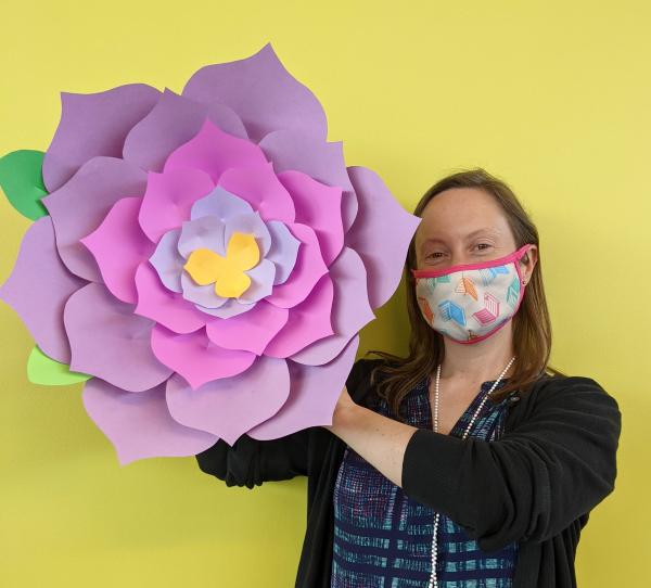 Image for event: IN-PERSON DIY Giant Paper Flowers